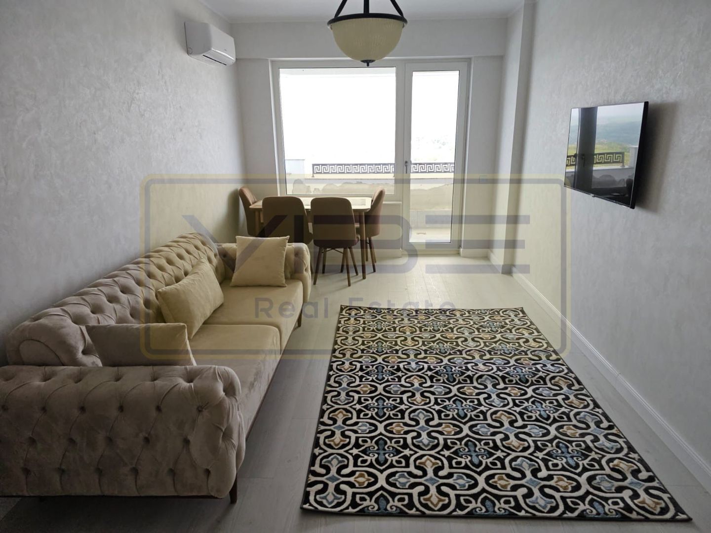 APARTAMENT 2 CAMERE COPOU ROYAL TOWN - Poză 8