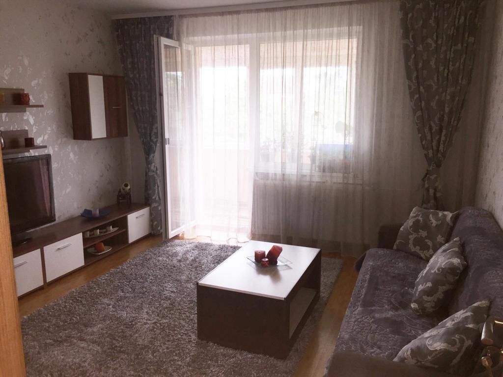Apartament-85000 euro- 3 camere și garaj - Poză 2