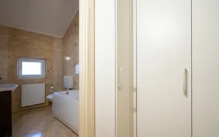 Vila Grigorescu 4 camere 3 bai la asfalt - Poză 11