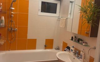 Generos și confortabil.Apartament zona Academia de Muzica. - Poză 6