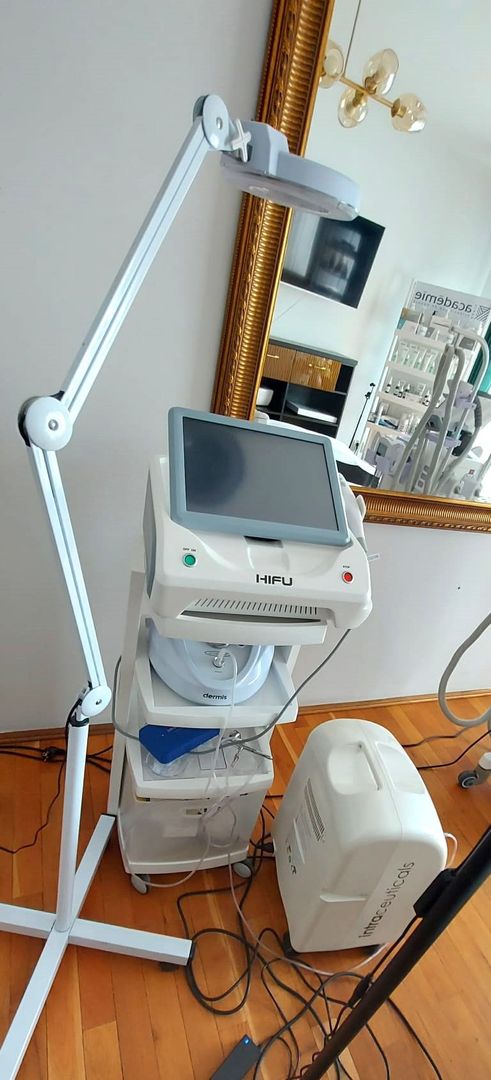 Salon complet echipat în zona Pipera | Oportunitate unică de business - Poză 9