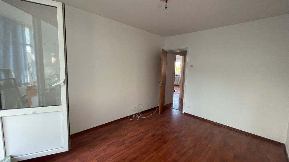 Apartament 3 cam Zona Sos Giurgiului (Drumul Gazarullui) - Poză 4