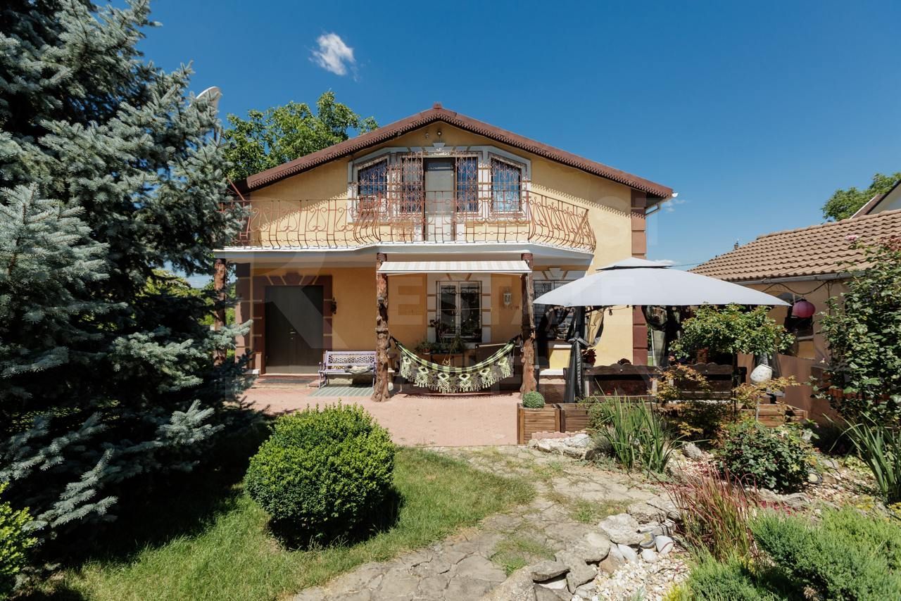 Vânzare, casă, 4 camere, strada Livezilor, com. Dumbrava. - Poză 2