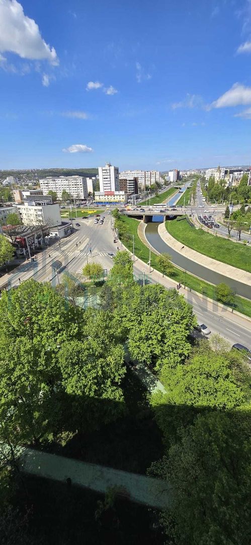 Apartament 2 camere, Podu Ros (Sens Giratoriu), etaj 10, vedere panoramică - Poză 1