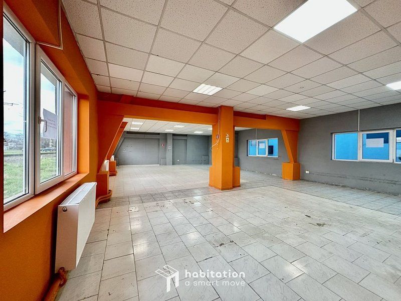 Birou în clădire mixtă - semicentral - Poză 1