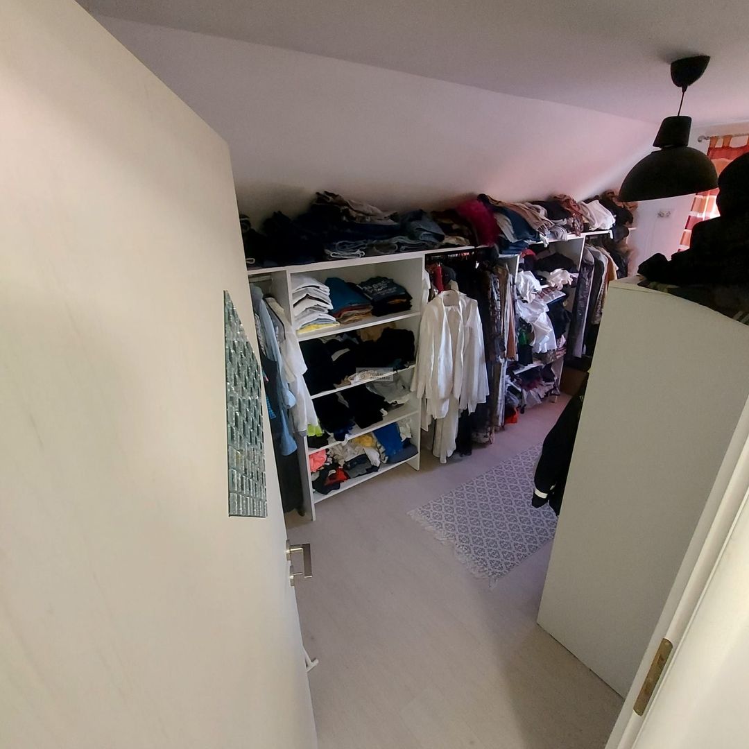 Casa   P+M /Golesti/Vrancea/170.000 neg/teren 1069mp - Poză 11