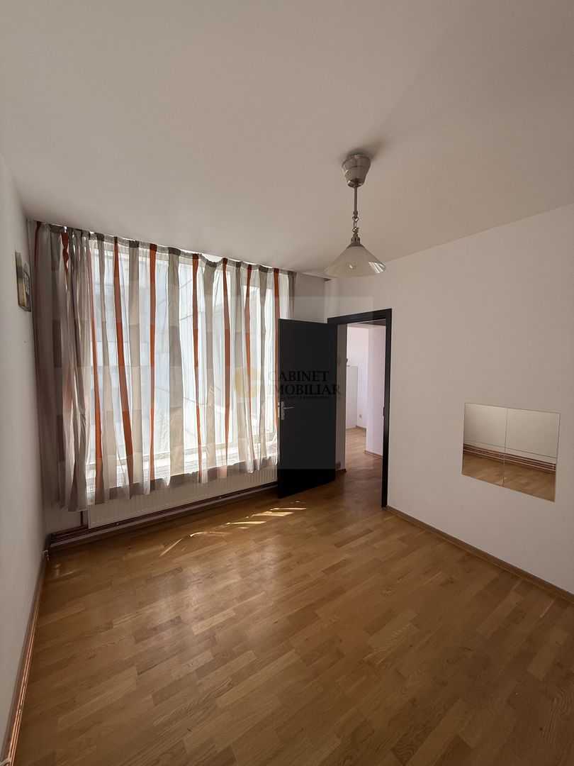 2 camere decomandat | Bloc 2009 | 3min Metrou Unirii - Poză 3