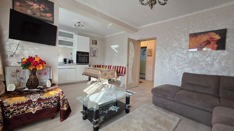 Apartament 1 camera mobilat modern,parter cu gradina CUG Valea Adanca - Poză 3