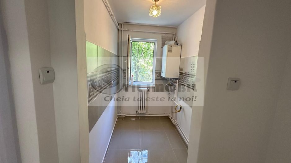 Apartament 3 camere Podu Roș -Renovat integral, 117.000 € - Poză 8