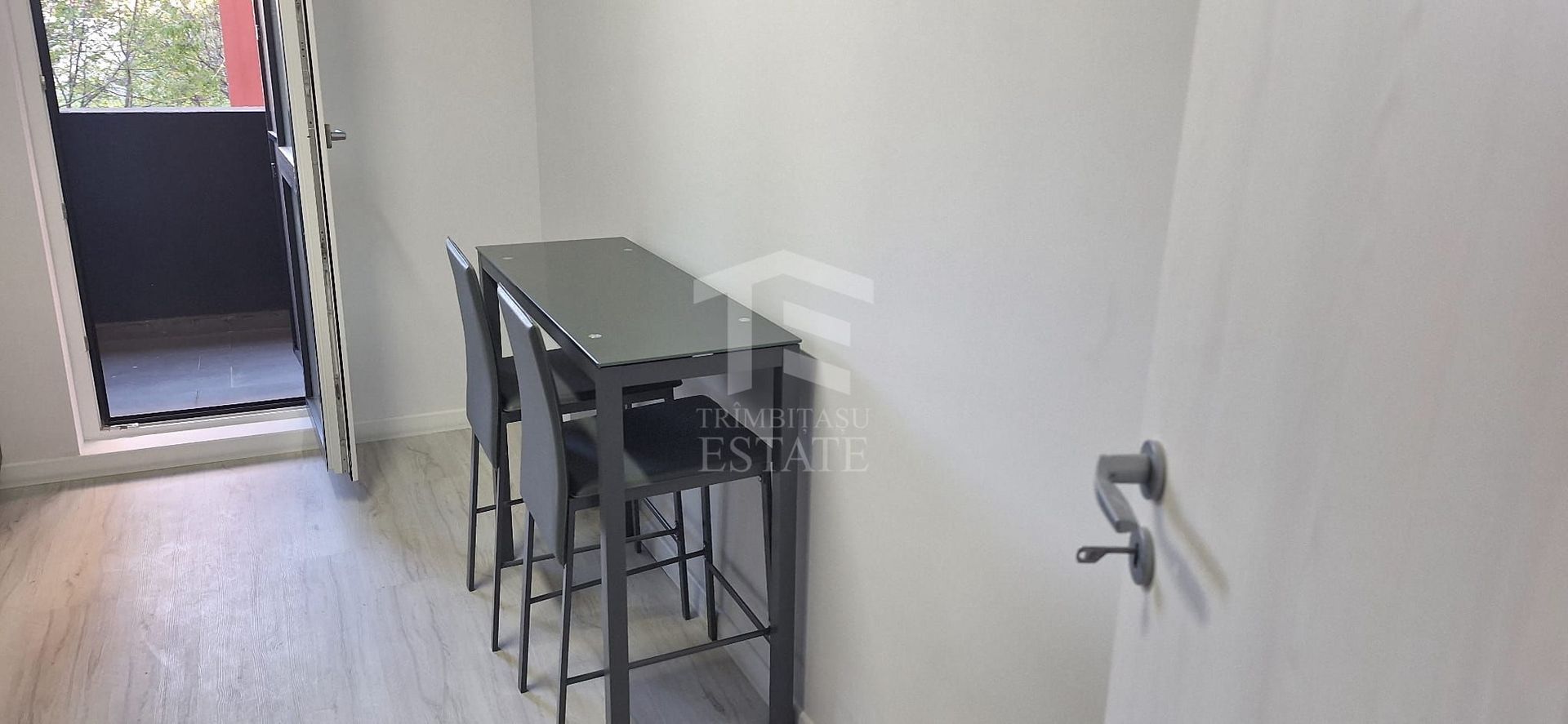 Apartament 2 camere decomandat Metrou Aparatori - Drumul Binelui - Poză 37
