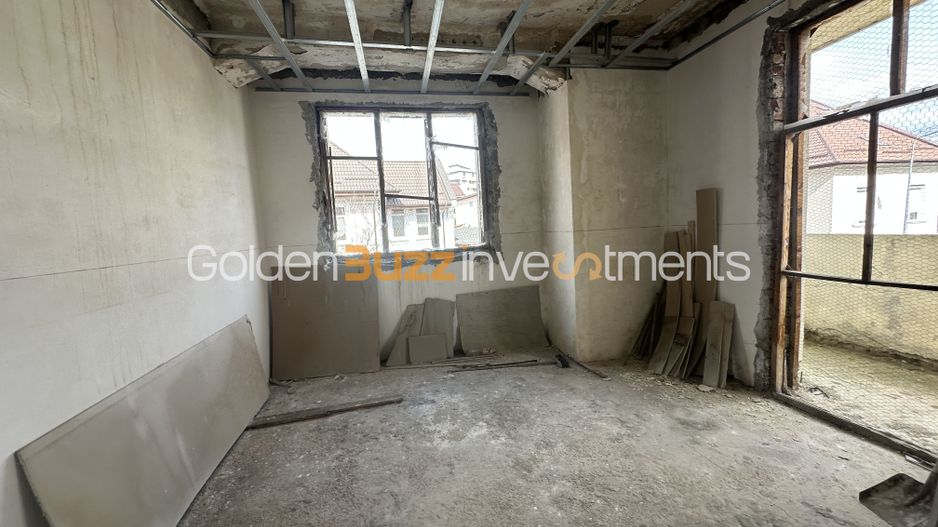 Vila Interbelica | S+P+2+M | Structura Consolidata - Poză 11