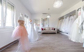 Casă 6 camere preț de apartament - Poză 1