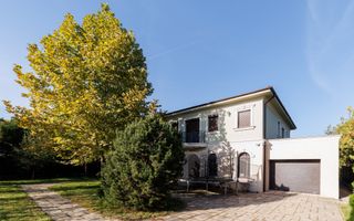 Casă exclusivistă în Pitești - Comision 0 - Poză 1