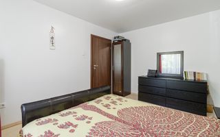 Casă de vânzare Tâncăbești cu grădină, aproape de lac - Poză 9