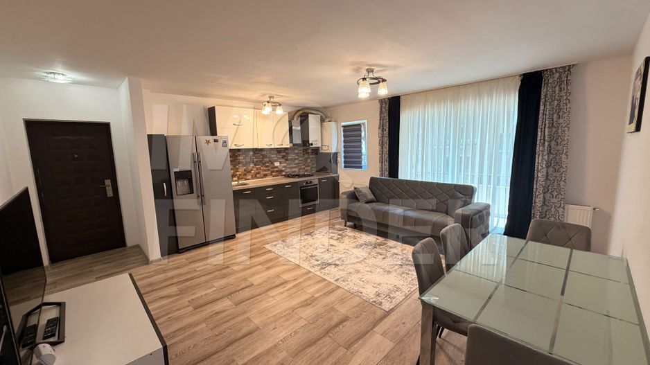 Apartament cu 3 camere, 70 mp, balcon – zona BMW, Florești - Poză 1