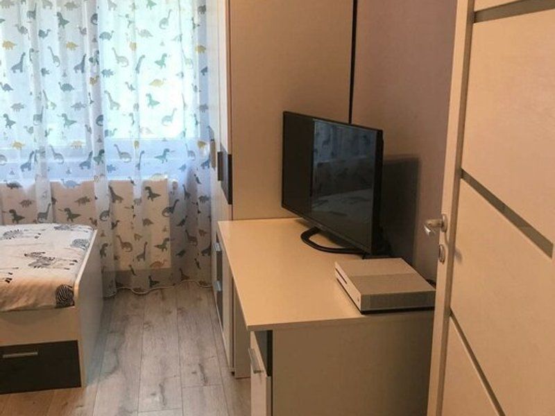 De vânzare Casă 3 camere, 2 baii, curte propie, cartier parneava Arad - Poză 8