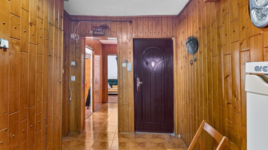 Apartament cu 3 camere de vânzare in Astra - Poză 3