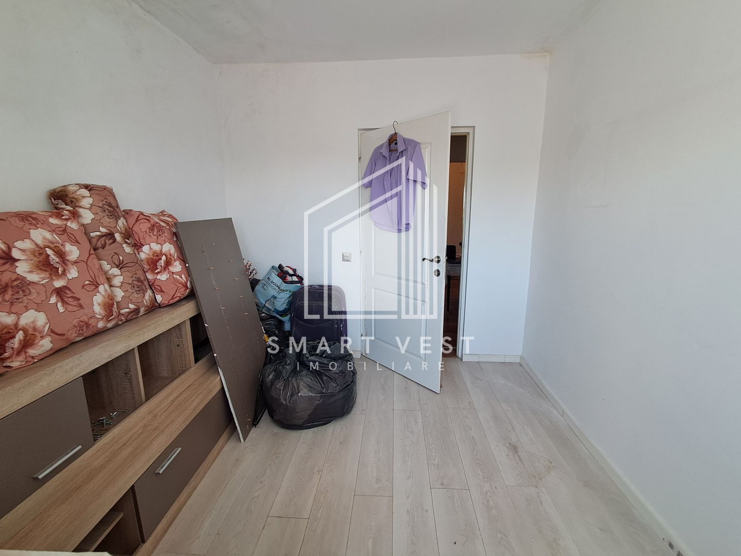 Apartament 4 camere | Etajul 10 | Zona Micro 16 - Poză 2