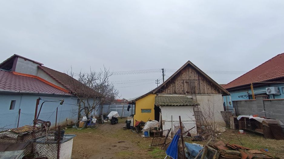 Casă cu teren generos 1.305 mp | Curtici – Arad - Poză 15