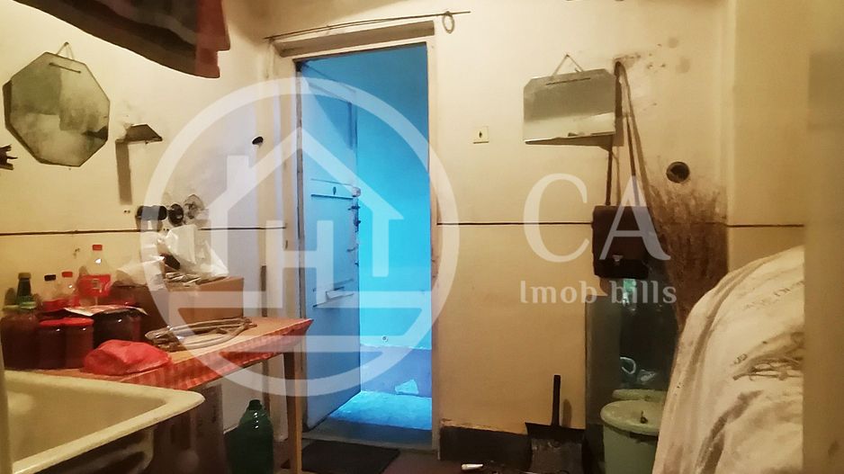 Apartament de vânzare cu 2 camere în zona Ultracentrală, Oradea - Poză 6