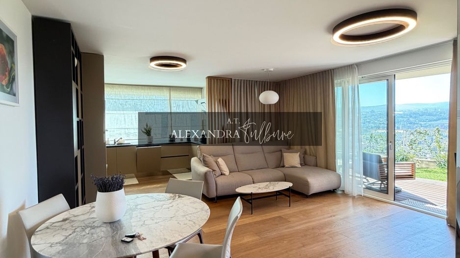 Apartament PREMIUM cu curte, terasă și lift cu acces direct în living - Poză 17