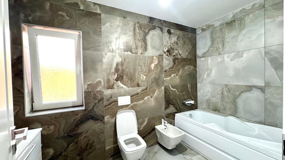 Duplex 4 camere -140.000€ pozitie excelenta |Săcălaz| - Poză 2