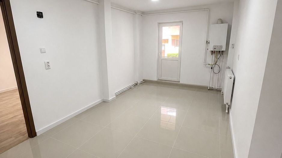 Apartament cu 2 camere de vanzare in Alba Iulia - Poză 3