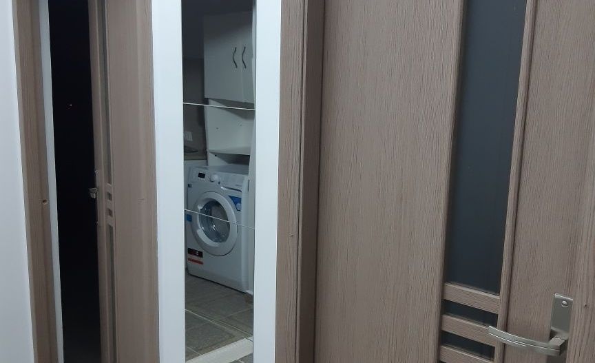 Închiriez garsonieră renovată, modernă, Mall Vitan - Poză 7