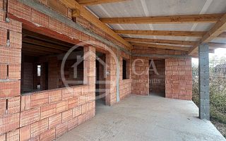 Teren si casa la rosu de vanzare in Biharia, Bihor - Poză 7