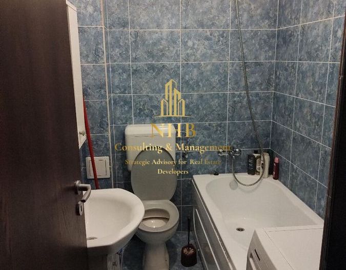 Garsoniera de vanzare metrou Aparatorii Patriei in zona rezidentiala - Poză 4