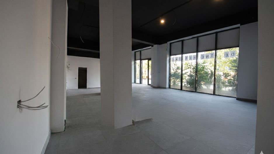 Spatiu comercial de inchiriat 86mp cu vitrina Militari - Poză 18