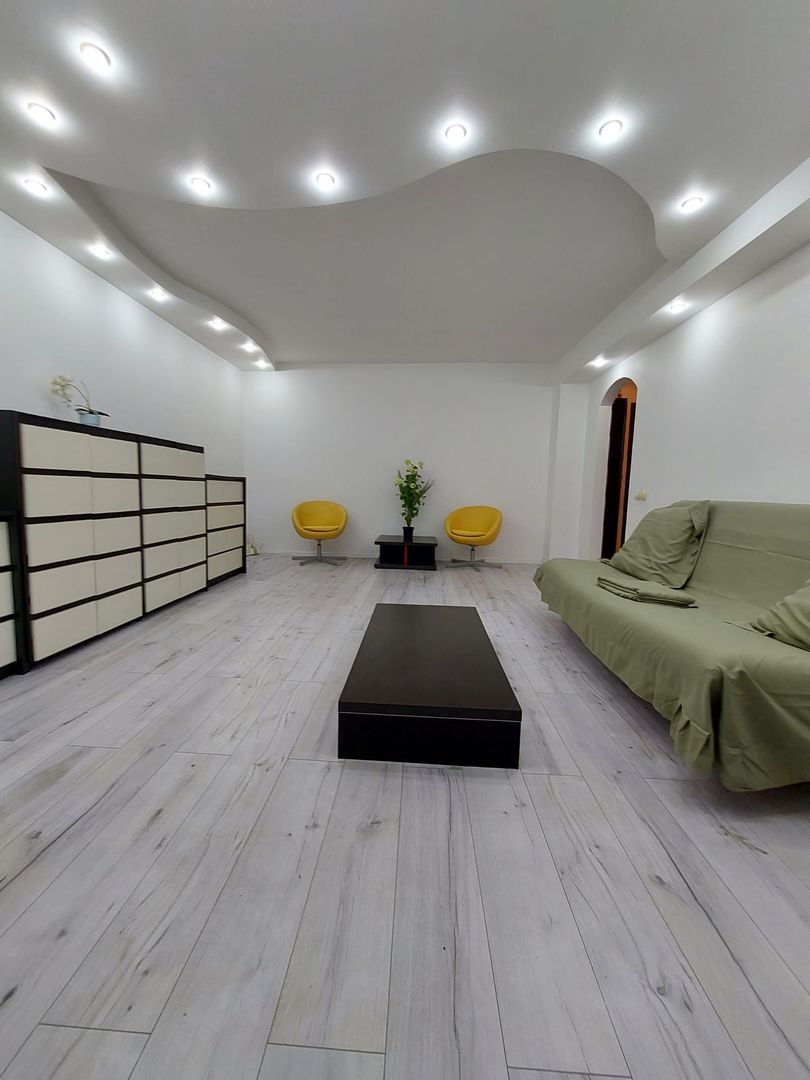 Garsoniera Mall Vitan  T64 - Poză 1