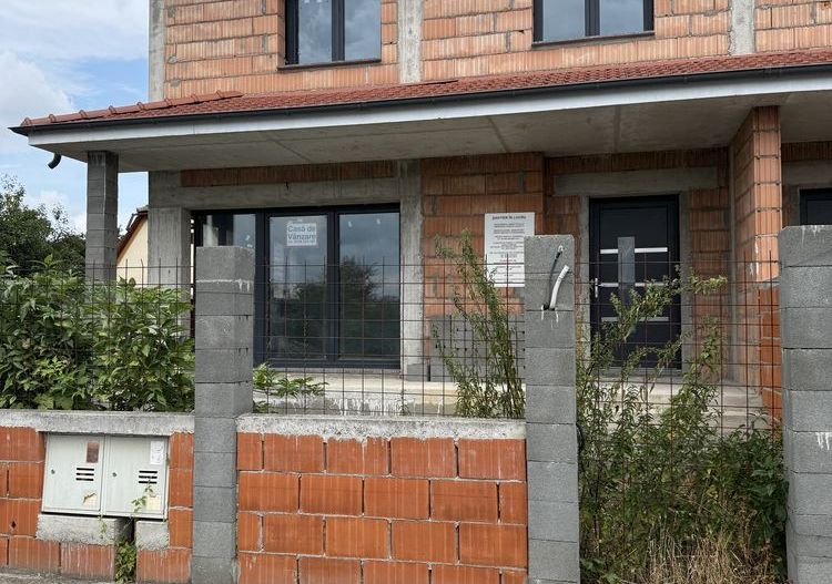 BRASADAS vinde casa cu 3 camere in zona Closca. - Poză 1
