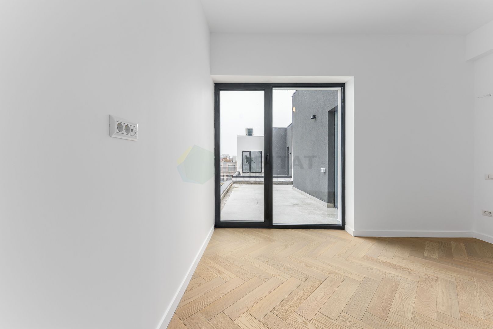 VILA IANCU NICOLAE, stil mediteranean, 5 dormitoare, 3 terase, gradina - Poză 20