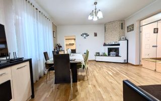 Casa 6 camere 240 mp+ Spatiu Comercial- teren 550 mp-Zona Han - Poză 11