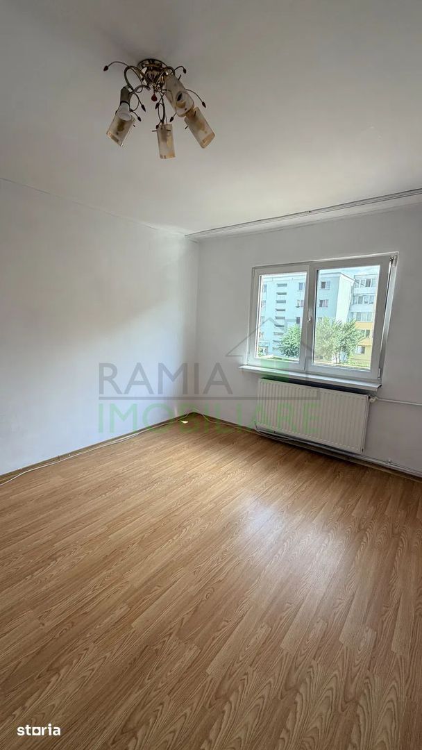 Garsonieră  luminoasă , Etaj 2 ,  Uzina 2 - Poză 4