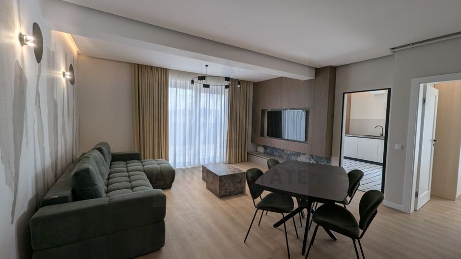 Penthouse premium spatios 120 mp terasa 88 mp etaj 3  zona Lazaret - Poză 1