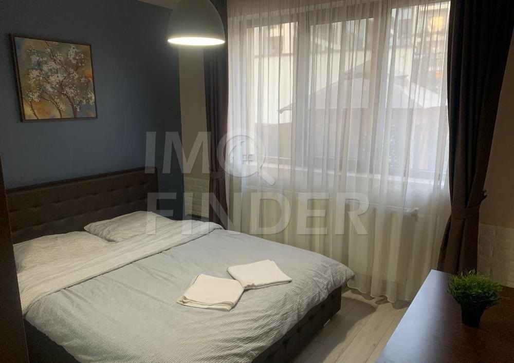 Apartament 4 camere cu gradina in imobil tip vila, Europa - Poză 3
