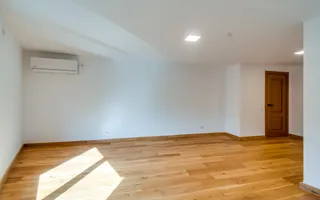 Casă premium cu arhitectură contemporană în cartierul Tei - Poză 13