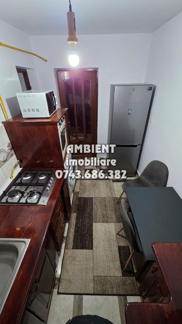 DE ÎNCHIRIAT - Apartament 2 camere, mobilat și utilat, zona DONICI; - Poză 3