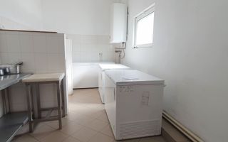 Afacere/Restaurant -Salon evenimente capacitate 600 persoane - Poză 15