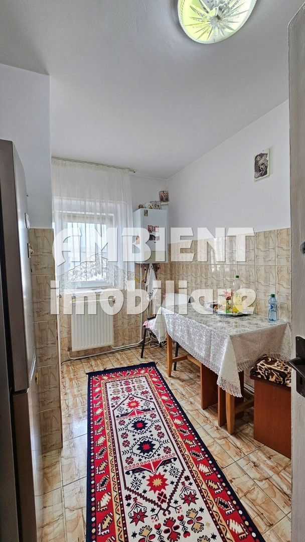 Apartament 2 camere, etaj 4, zona GARA; - Poză 3