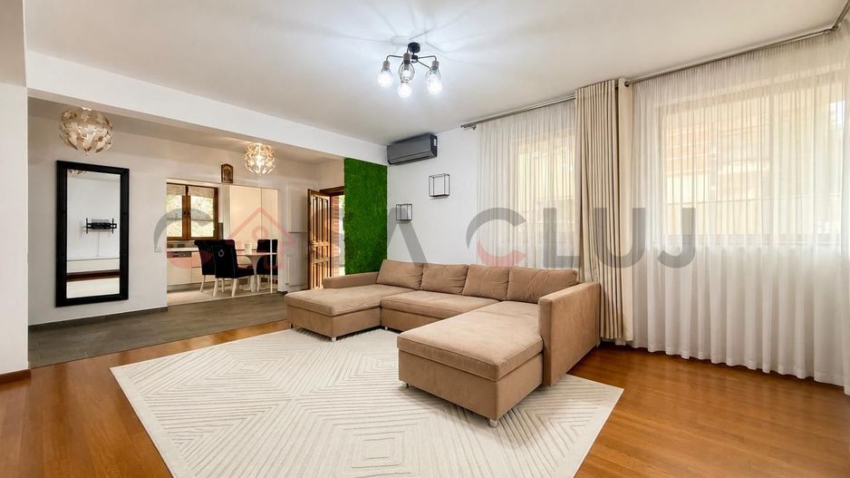 Apartament în vilă, curte, la cheie, parcare, Europa - Poză 2