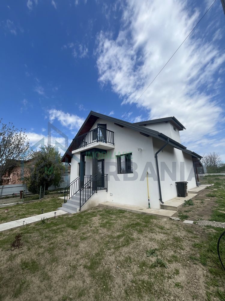 Casă 4 camere, 2 băi, Dancu Holboca, teren 500 mp - Poză 1