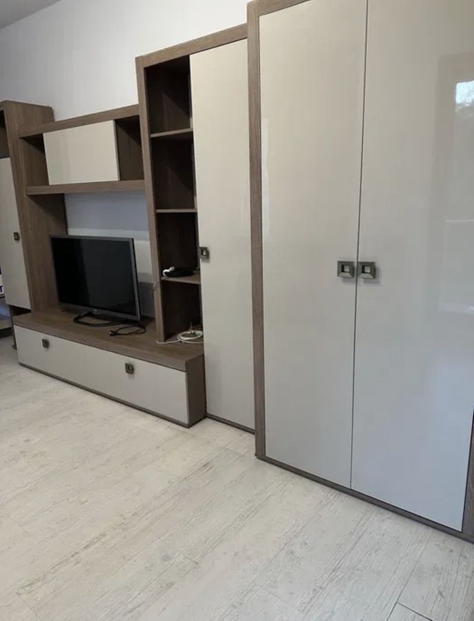 Modern 2-Room Apartment for Rent in Piața Victoriei – 2013 Building - Poză 1