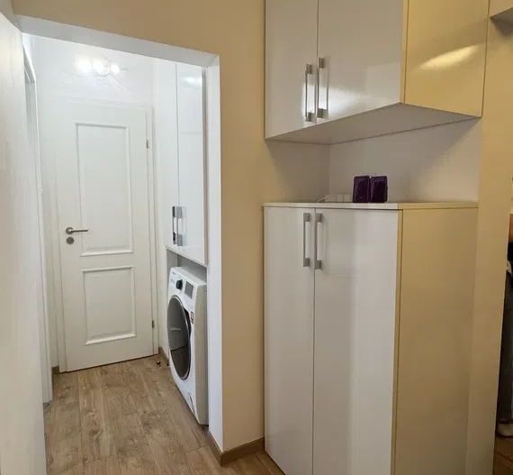 AP. 4 CAMERE - PANDURI, CENTRALA PROPRIE, BUCATARIE INCHISA, MODERN - Poză 4