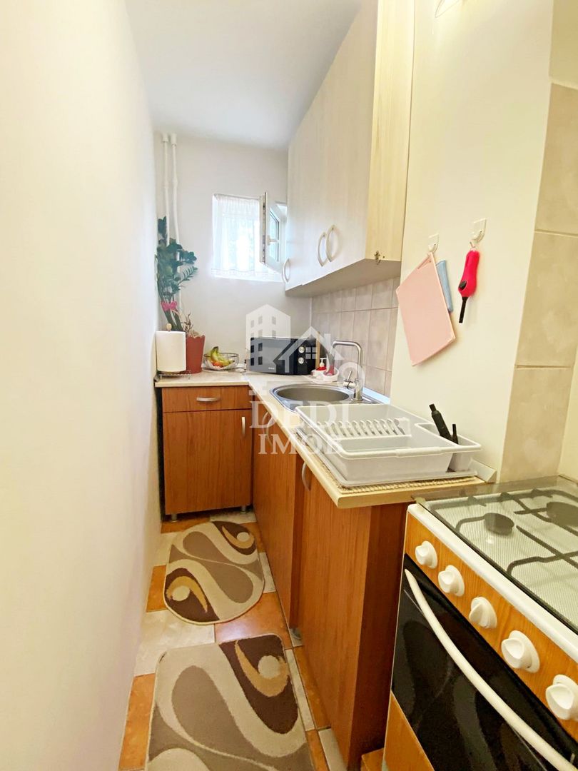 Apartament 3 camere de vânzare in zona Rogerius, Oradea - Poză 6