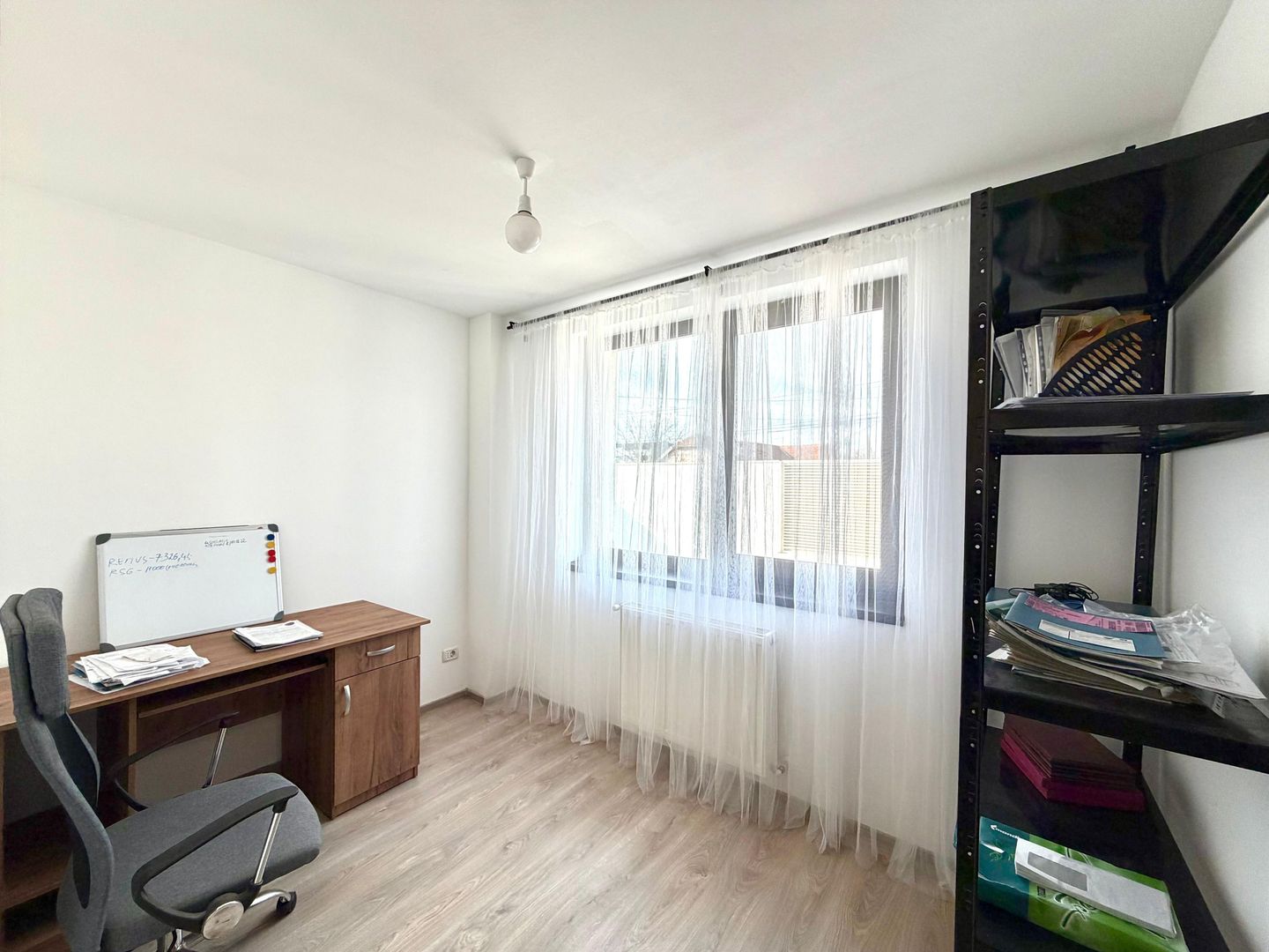 1100 e/ mp - Casa individuala  - 700 mp teren - la asfalt - Sacalaz - Poză 9