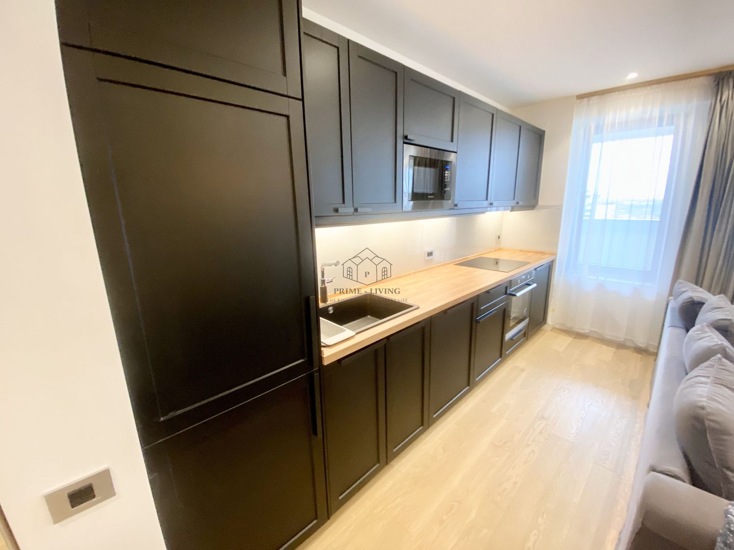 APARTAMENT CU 2 CAMERE LA INCHIRIERE IN COMPLEX IN ZONA PROMENADA MALL - Poză 3
