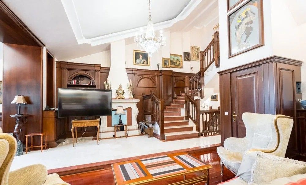 Vila exclusivistă de inchiriat | pe malul lacului Snagov - Poză 2